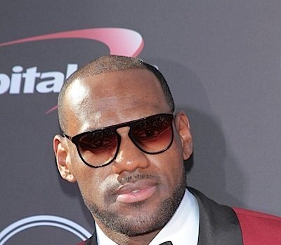 LeBron James’ Foundation To Open Medical Center In His Hometown Of Akron, Ohio