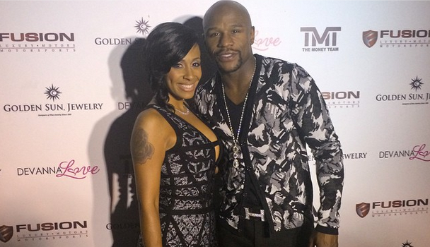 [Photos] Floyd Mayweather Hosts BBQ & Appreciation Dinner